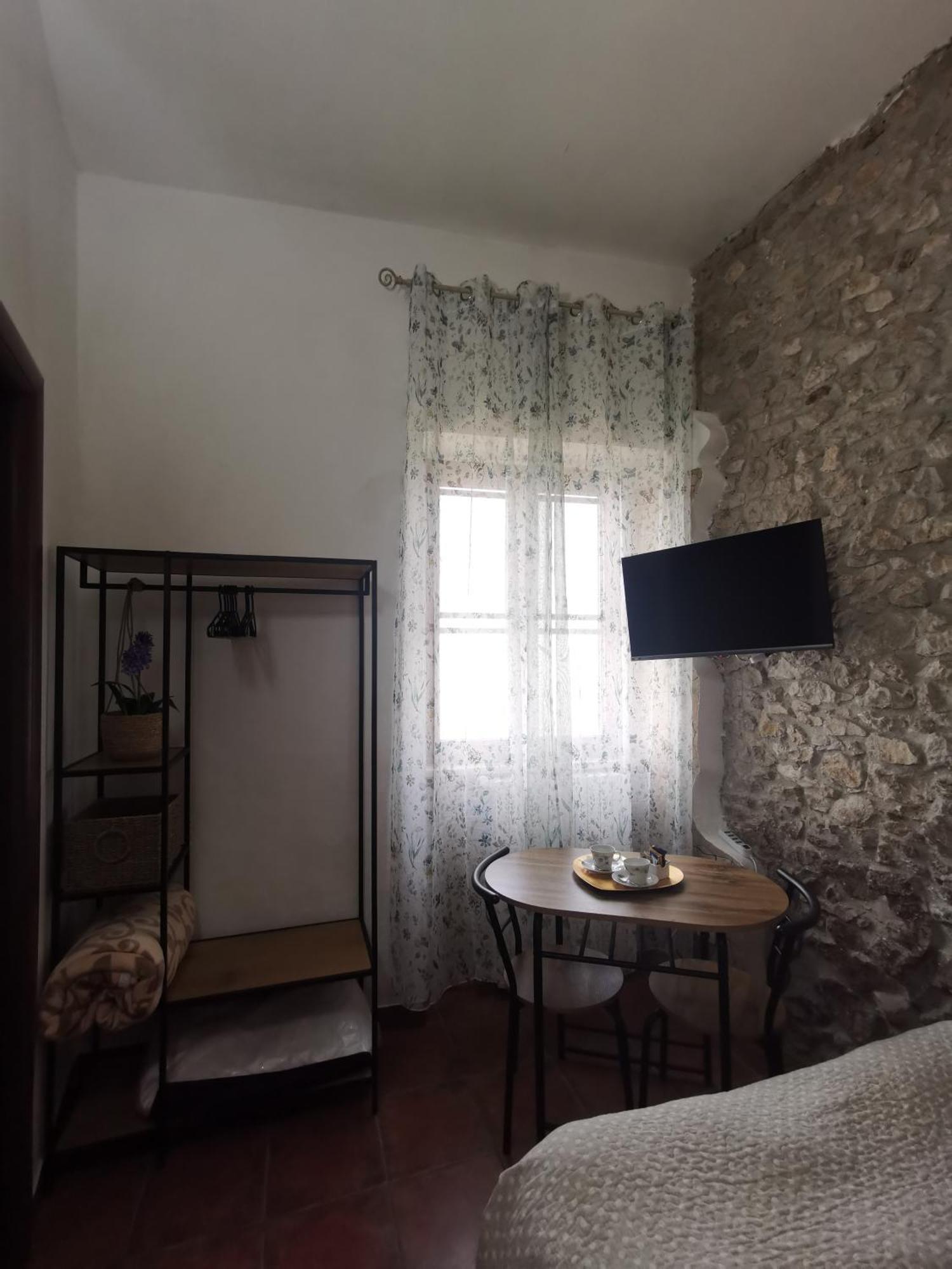 Rocca Massima Locanda Dell'Arcangelo الغرفة الصورة