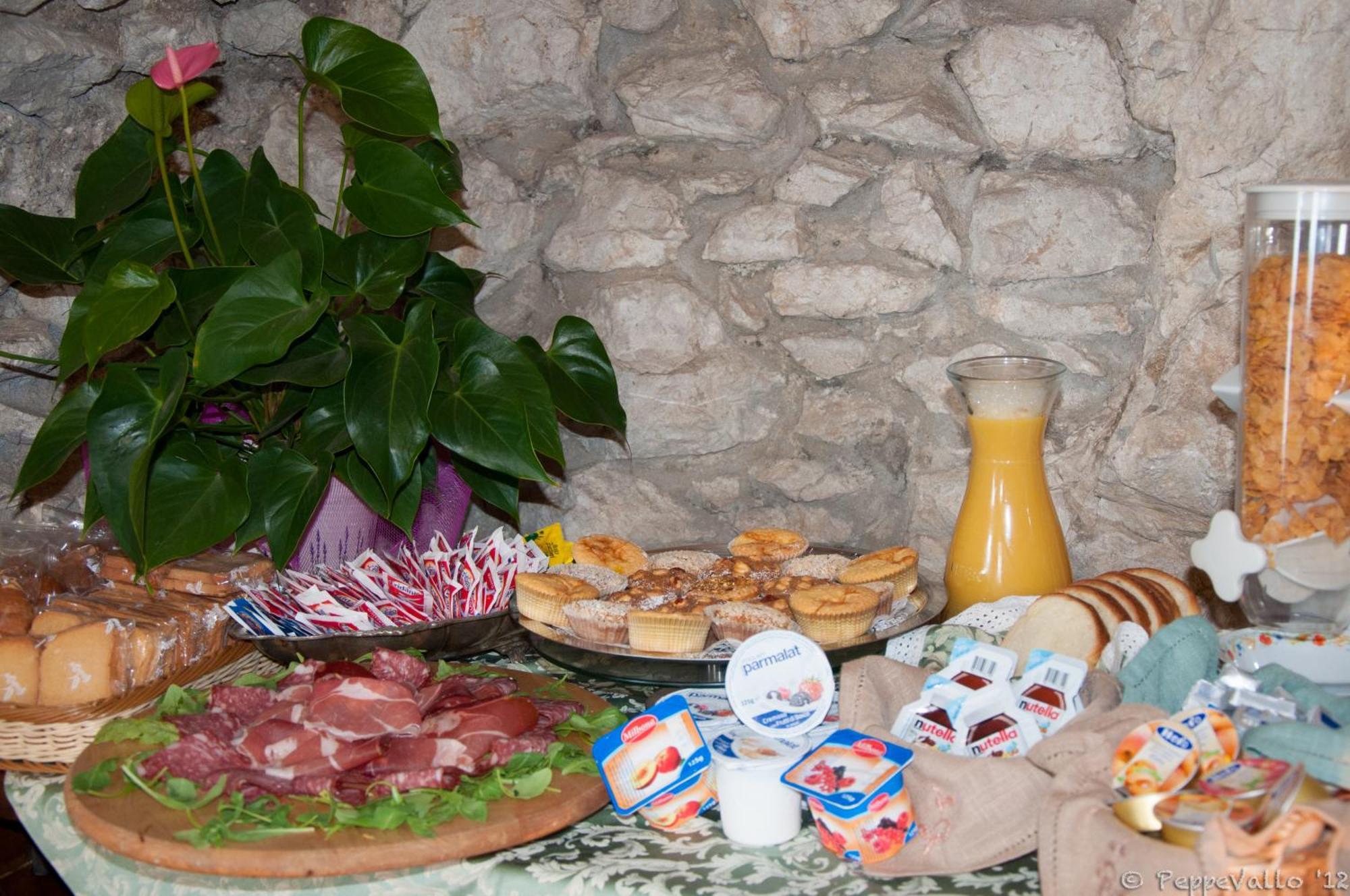 Rocca Massima Locanda Dell'Arcangelo المظهر الخارجي الصورة